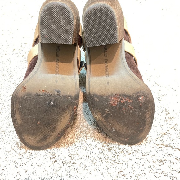 Kelsi Dagger brown booties - Picture 4 of 4